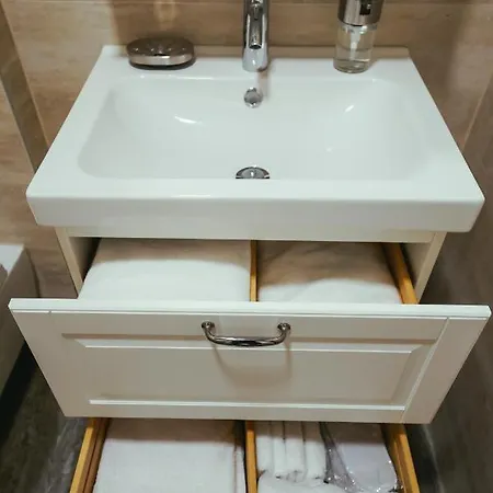 Nena Apartment *
